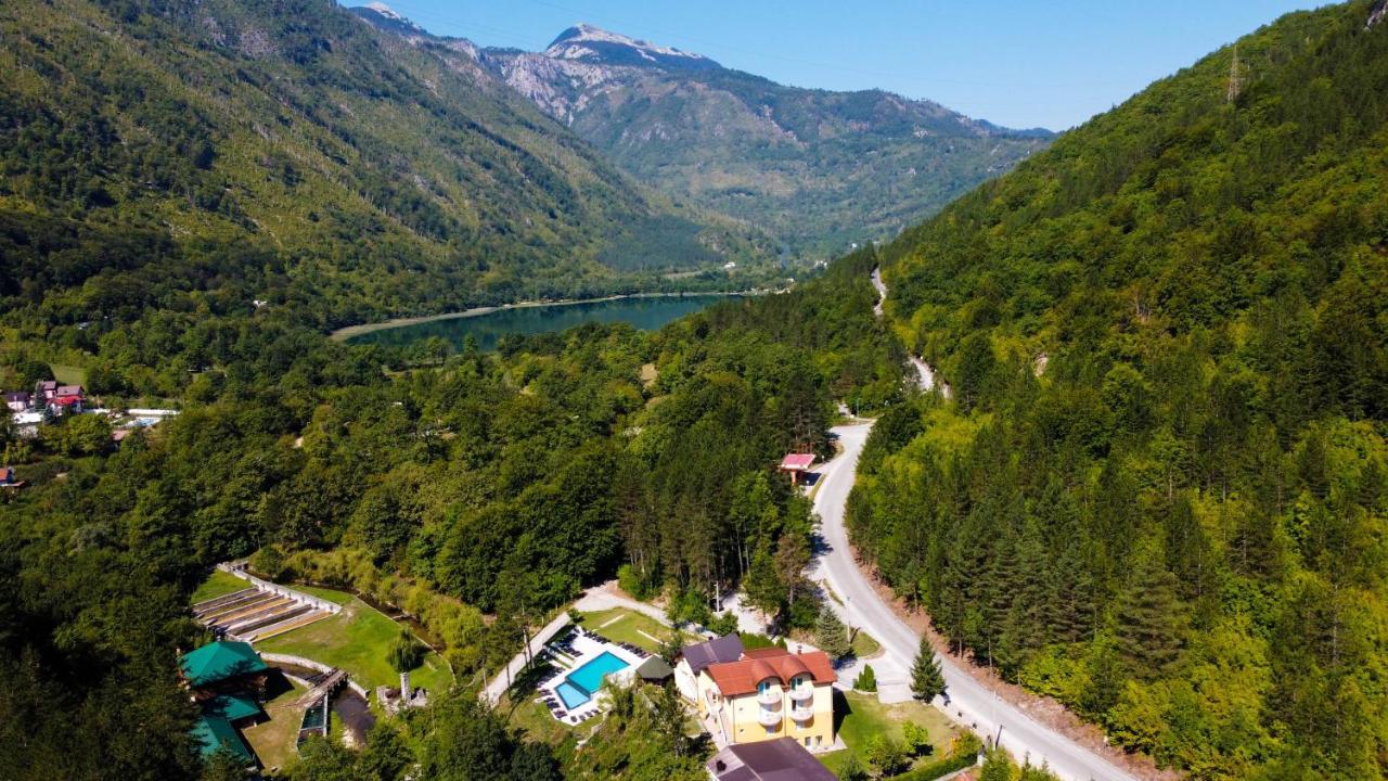 Vila Sunce Village Resort Konjic Exteriér fotografie