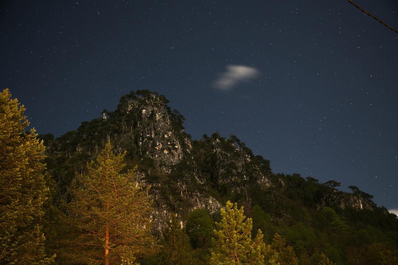 Vila Sunce Village Resort Konjic Exteriér fotografie